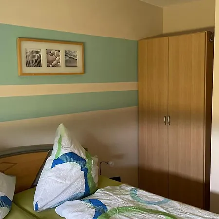 アパート Ferienwohnung-in-stakendorf-mit-panoramablick-auf-die-felder-wohnung-1 Stakendorf